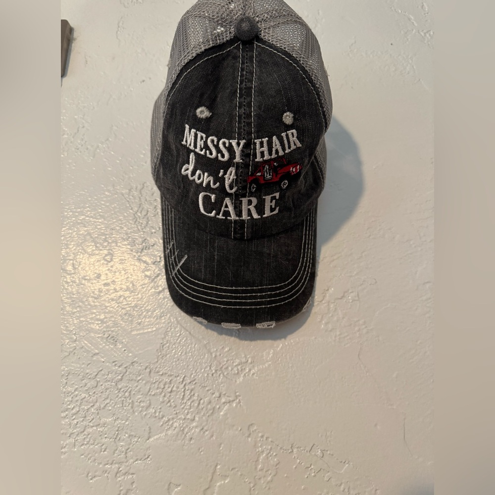 Etsy messy hair don’t care hat